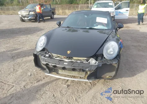 2019 Porsche 911 Carrera 4 Gts/Carrera 4S/Carrera Gts/Carrera S z USA, uszkodzony, nr VIN WP0AB2A99KS115484